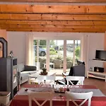 Ostseeliebe Haus Ostseeliebe Haushaelfte Rechts Tatil Evi