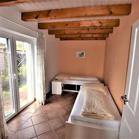 Дом отдыха Ostseeliebe Haus Ostseeliebe Haushaelfte Rechts