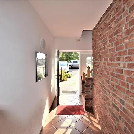 Дом отдыха Ostseeliebe Haus Ostseeliebe Haushaelfte Rechts Ховахт