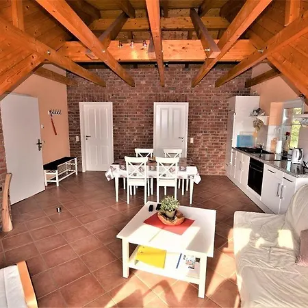 Дом отдыха Ostseeliebe Haus Ostseeliebe Haushaelfte Rechts Ховахт